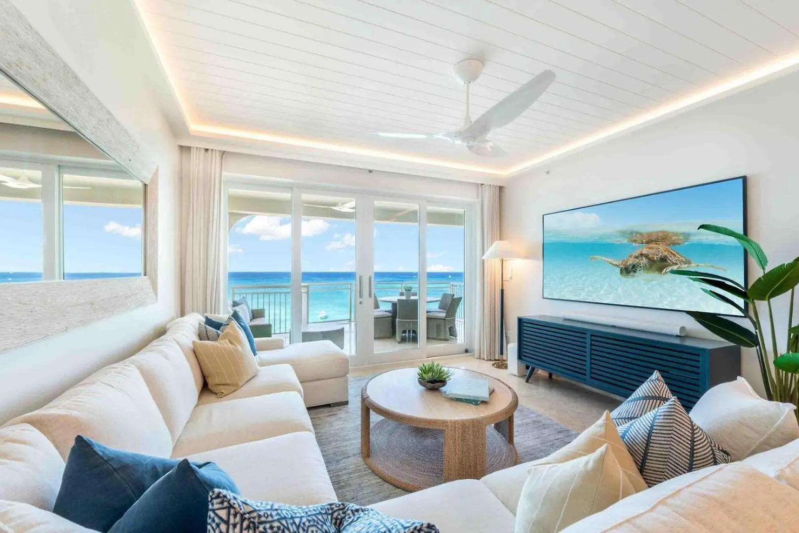 Apartmán Beachcomber 32 George Town Kajmanské ostrovy